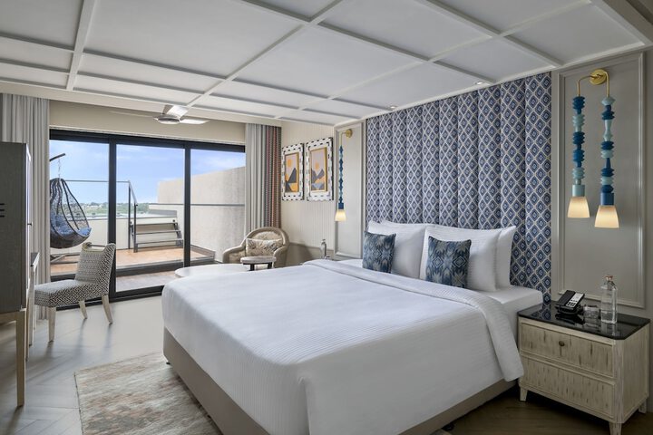 Room 3 of 69