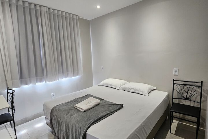 Room 2 of 57