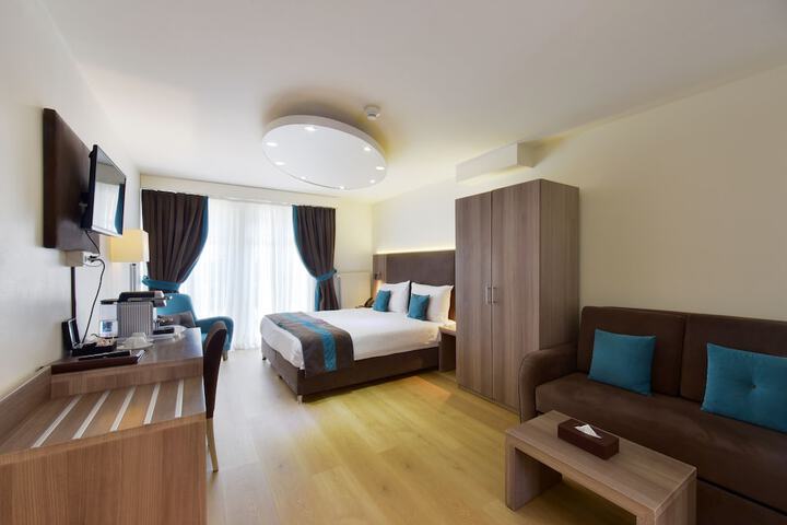 Room 40 of 86