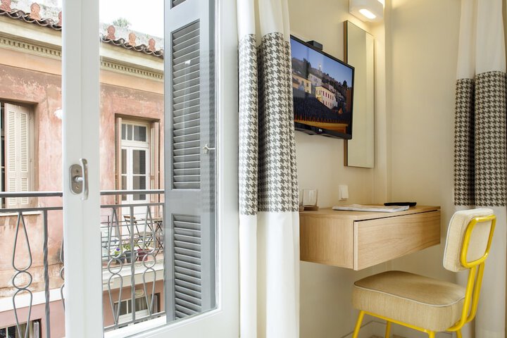 Athena Hotel