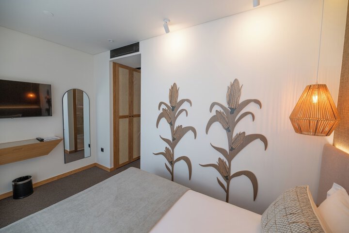 Room 11 of 49