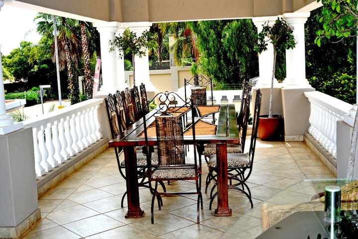 Terrace/Patio 106 of 112