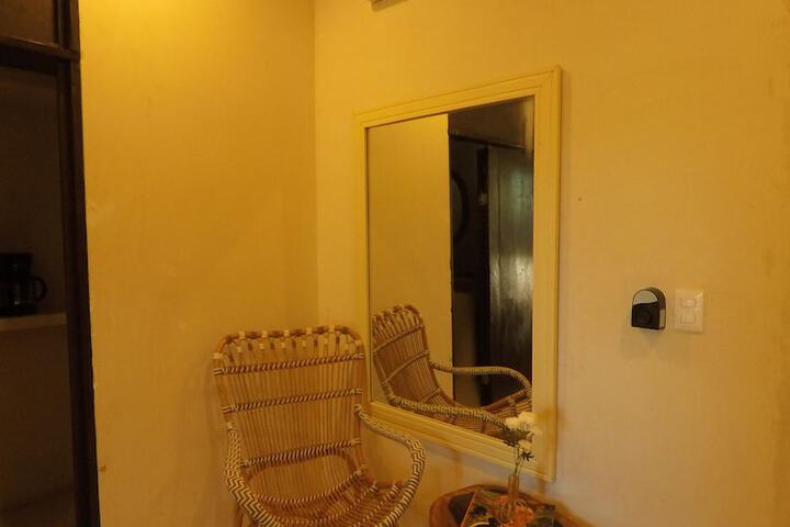 Room 7 of 172