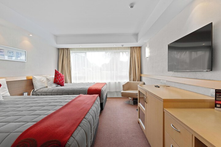 Room 10 of 47