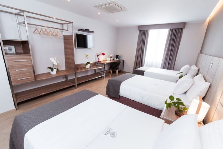 Room 15 of 41