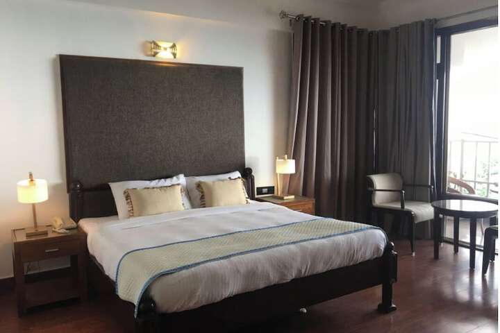 Room 35 of 111