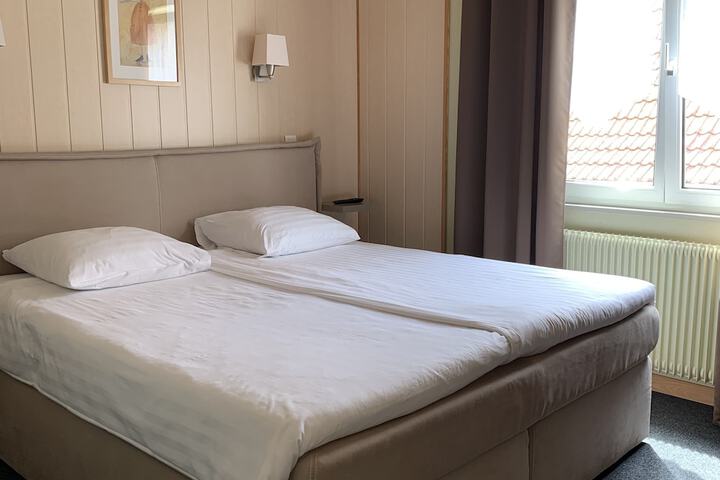 Room 14 of 91