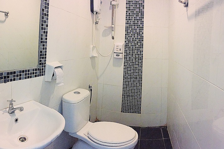 Room 20 of 29