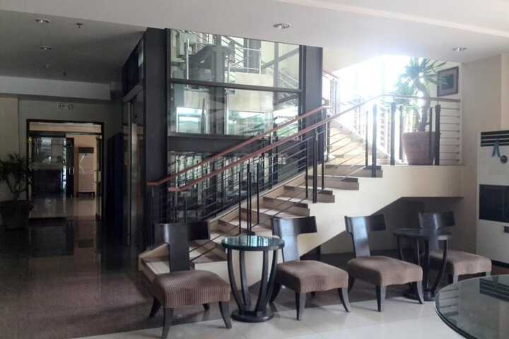 Hotel Interior 10 of 15