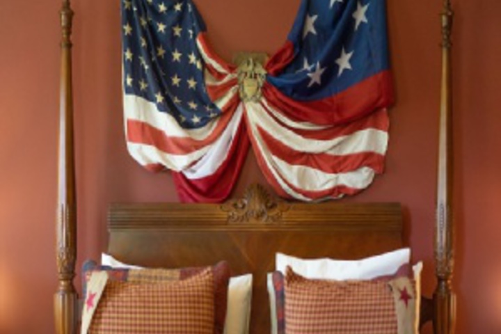Room 153 of 384