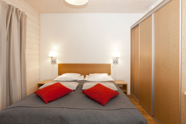 Room 32 of 135