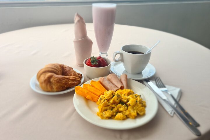 Breakfast/Coffee Service 25 of 26