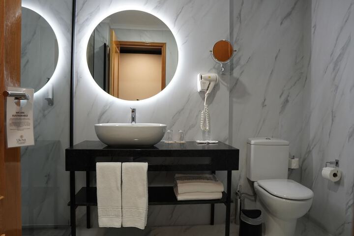 Clean Restrooms