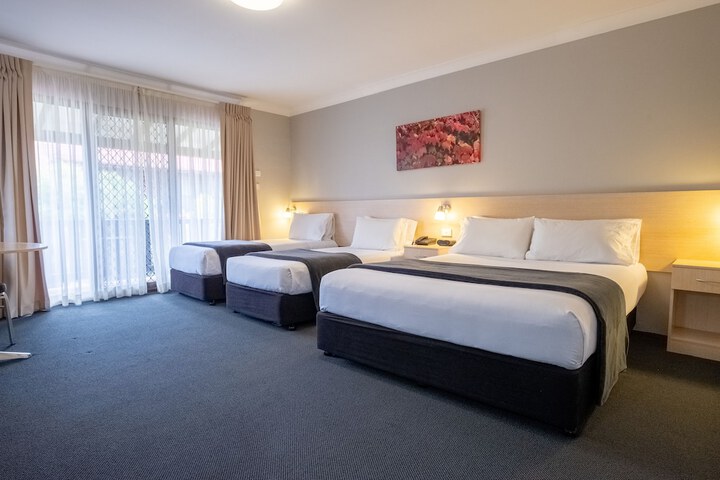 Room 7 of 41