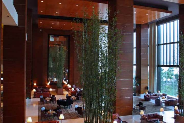 Hotel Interior 6 of 173