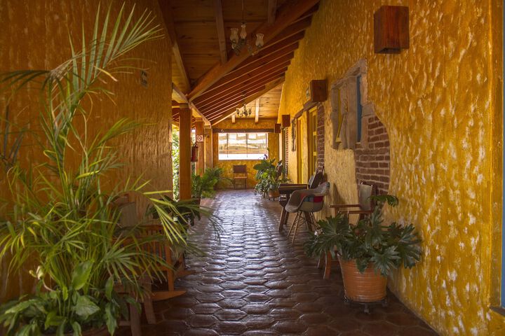 Exterior of Hotel Posada Primavera