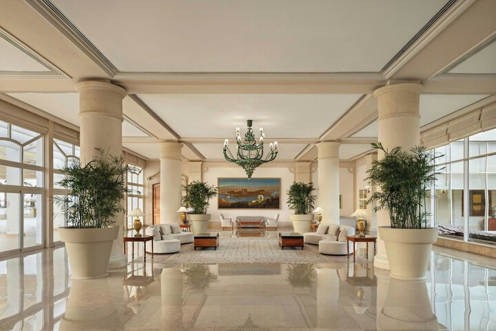 Guest Lobby