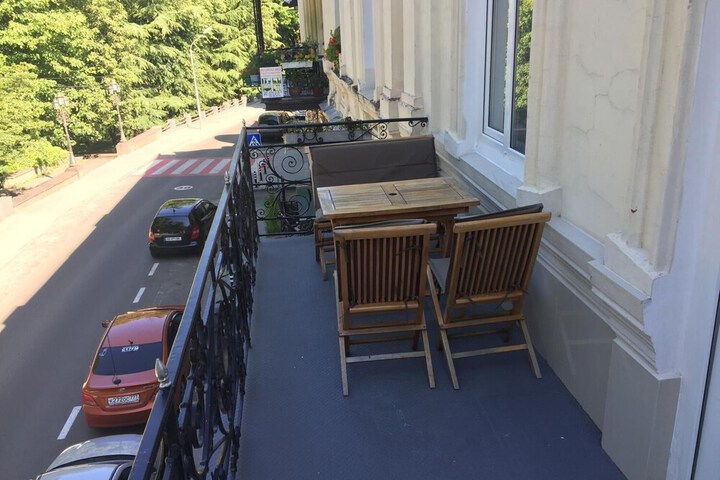 Terrace/Patio 8 of 19