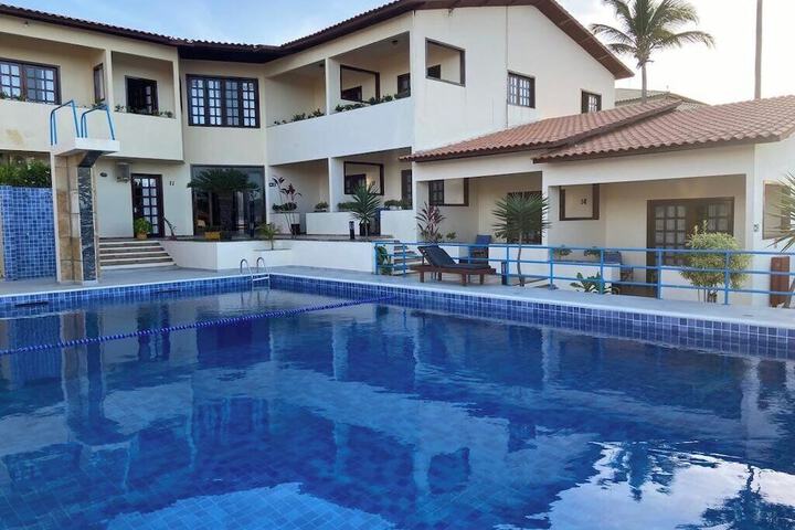Pool 14 of 26