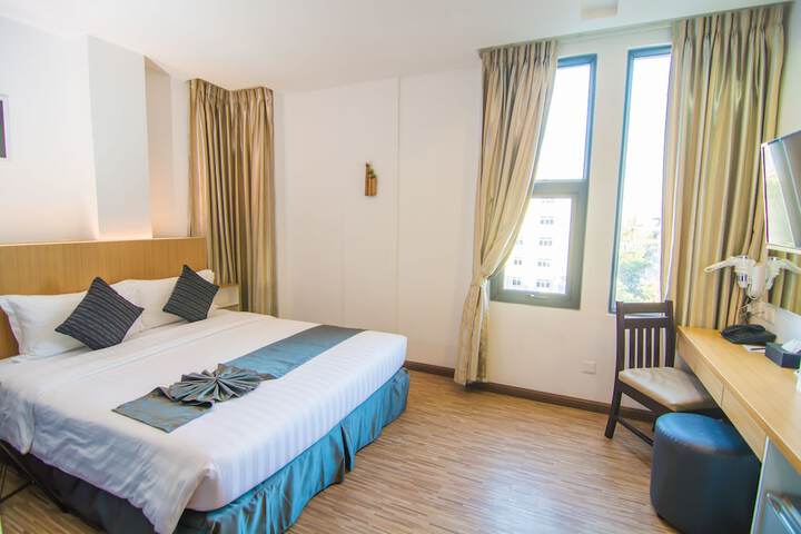 Room 26 of 60