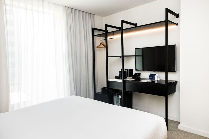Room 9 of 45