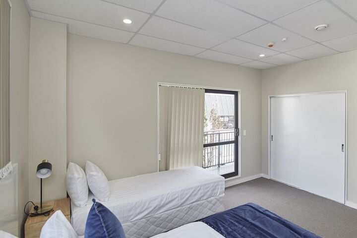 Room 11 of 43