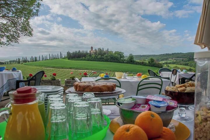 Breakfast/Coffee Service 74 of 82