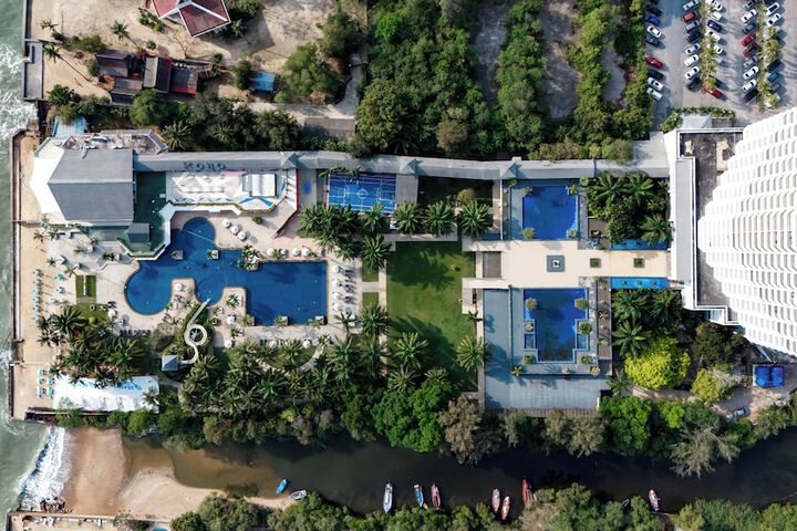 Hotel 145 of 148