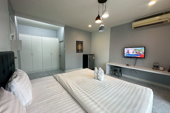 Room 115 of 167