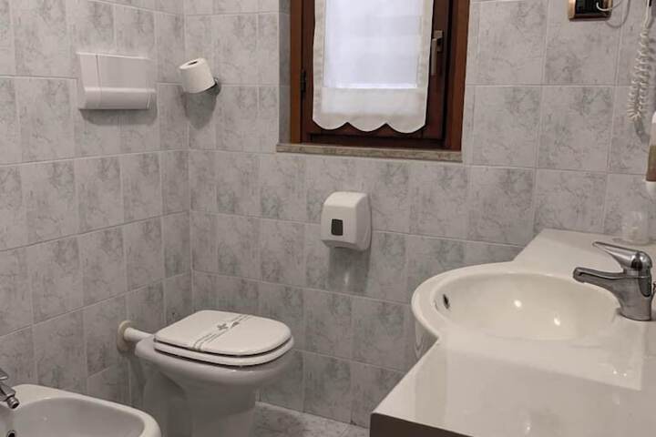 Room 35 of 57
