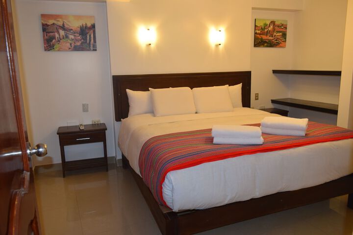 Room 14 of 37