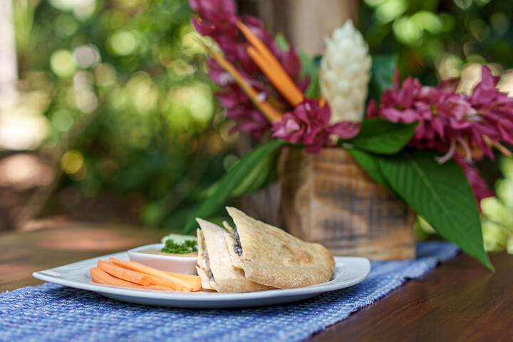Dining 67 of 132