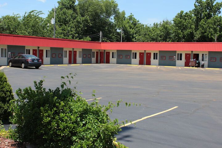 Property Grounds 11 of 17