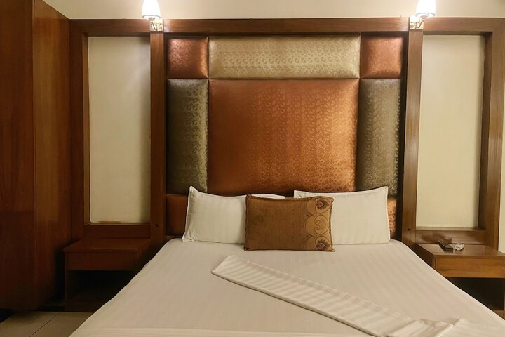 Room 54 of 67