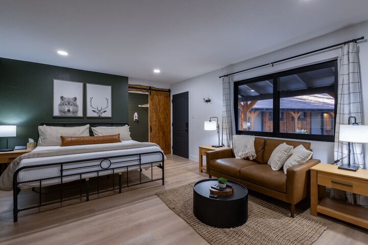 Room 2 of 21