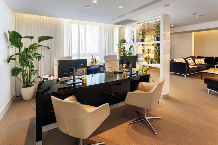 Hotel Interior 11 of 127