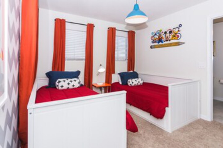 Room 53 of 56
