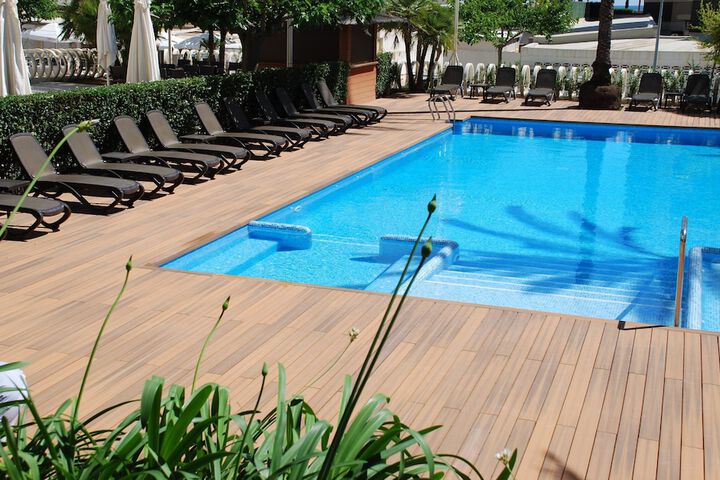 Pool 23 of 55