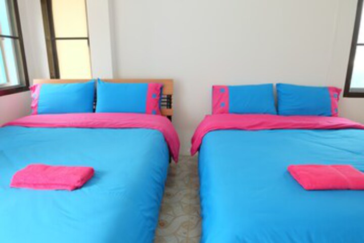 Room 11 of 22