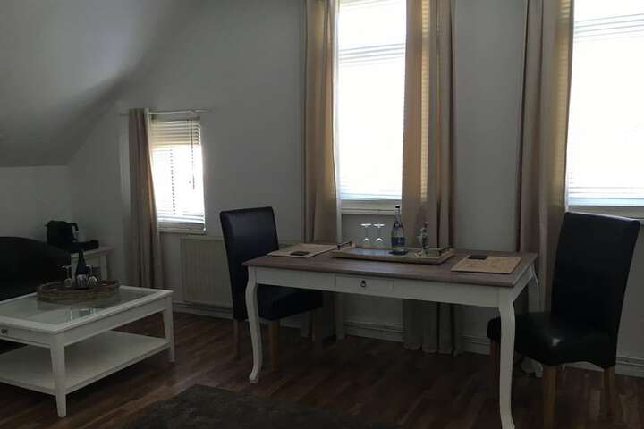 Room 21 of 49