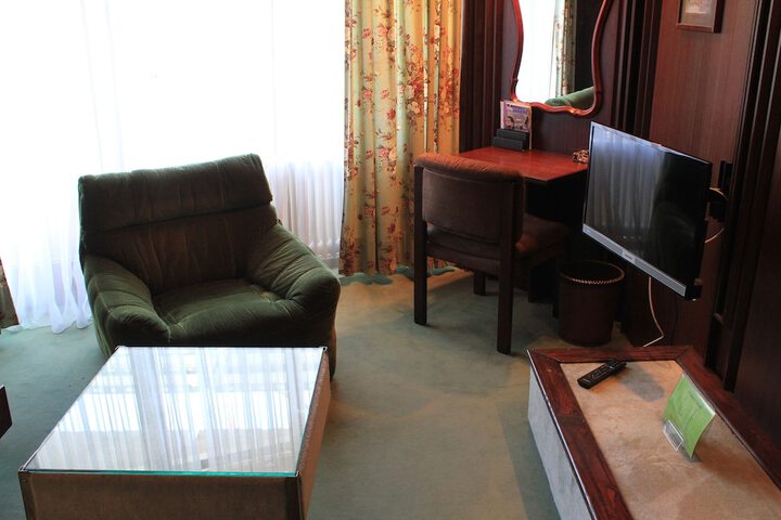 Room 37 of 113