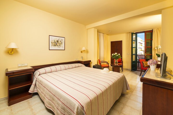 Room 20 of 52