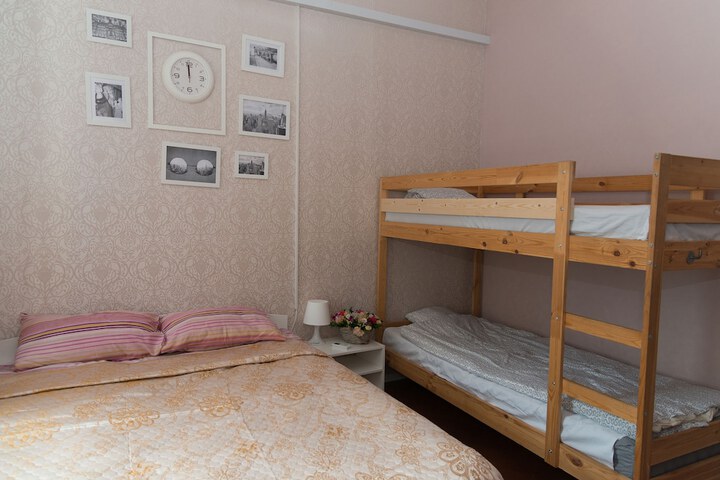 Room 19 of 53
