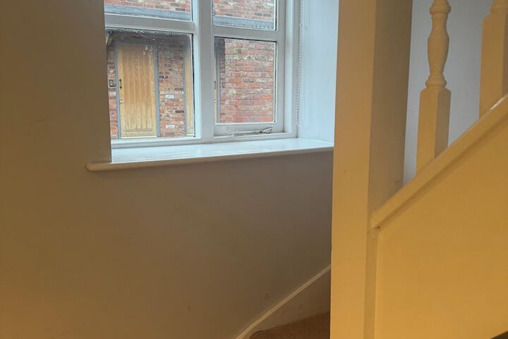 Room 18 of 43