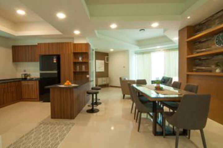 Room 18 of 26