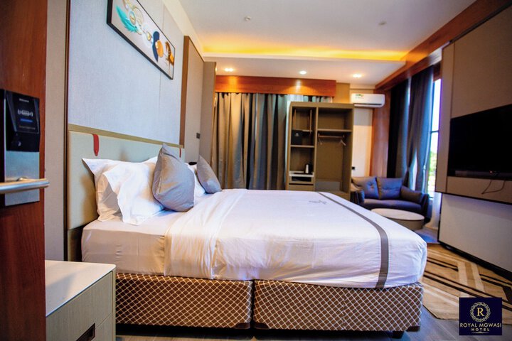 Room 47 of 79