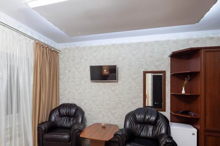 Room 28 of 50