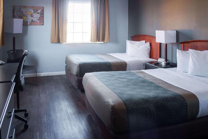 Efficiency Deluxe 2 Double Beds (4 of 21)