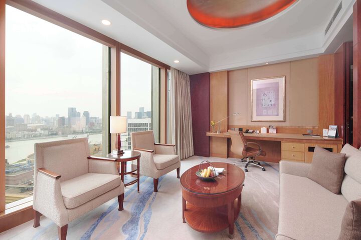 Room 44 of 229