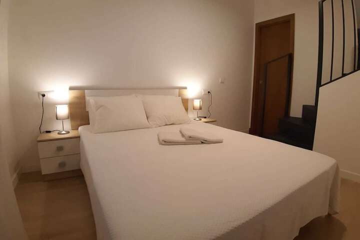 Room 7 of 117